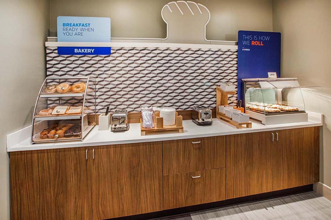 Holiday Inn Express North Myrtle Beach - Little River By Ihg المظهر الخارجي الصورة